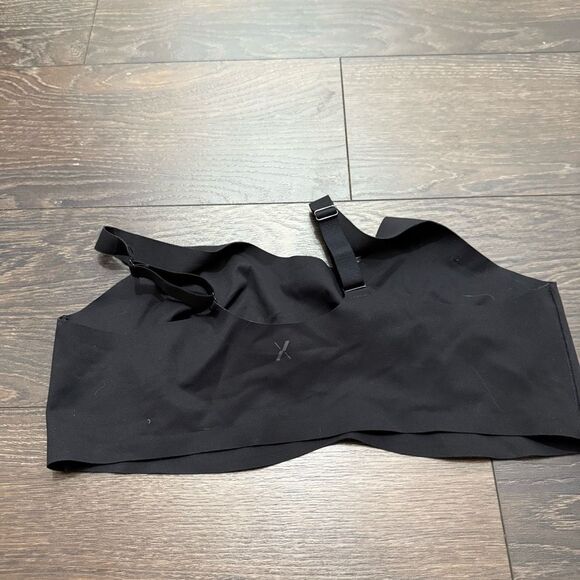 Knix Women’s XXXL+ Black Unpadded Bra - Picture 2 of 4